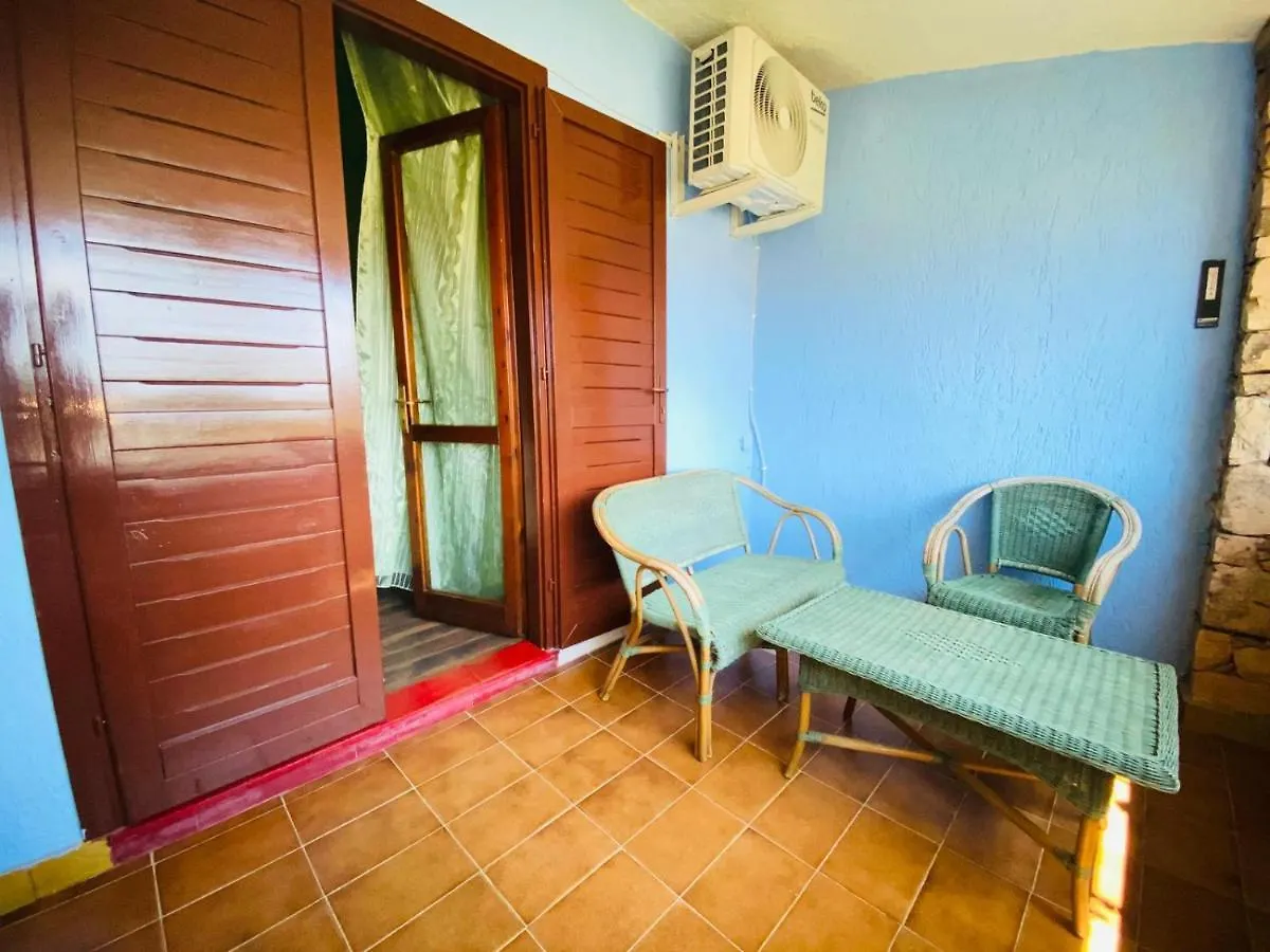 Residence La Cinta 6 San Teodoro